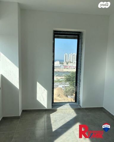 דירה, השבטים 10, דרום מזרח, בת ים