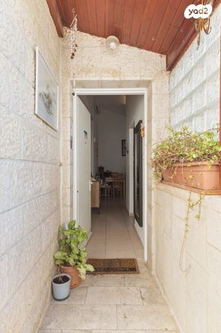 דירה, האחות זלמה, גבעת משואה, ירושלים