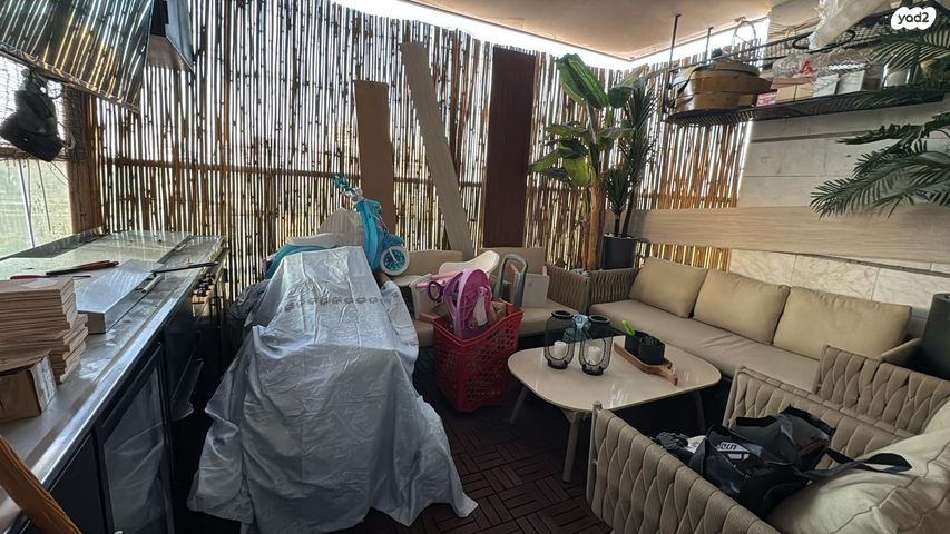 דירה, קרית מלאכי