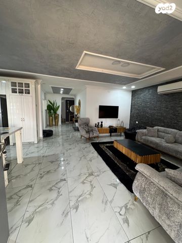 בית פרטי/ קוטג', ההסתדרות 12, נווה זית, לוד