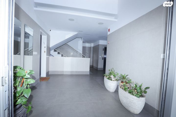 דירה, כפר סבא