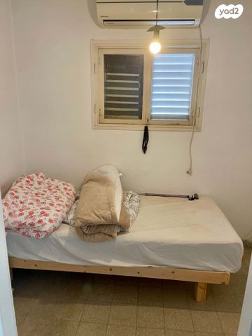 דירה, שפרינצק, שיכוני מזרחי, כפר סבא