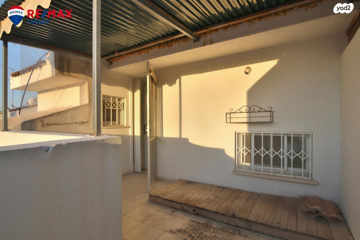 דו משפחתי, צבי הרר 21, גבעת רם, קרית אתא