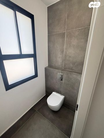 בית פרטי/ קוטג', חנה רובינא, מזכרת בתיה