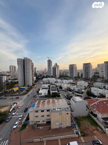 דירה, פנחס מאירי, נווה גן, פתח תקווה