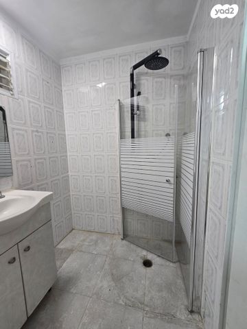 דירה, ברק, בן גוריון, לוד