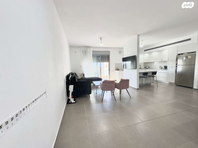 דירה, נחל דולב, נאות שקמה, שדרות