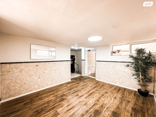 דירה, שדרות אליהו 36, שאר העיר, מזכרת בתיה