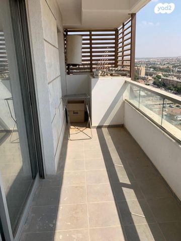 דירה, יצחק אבינו 13, באר שבע