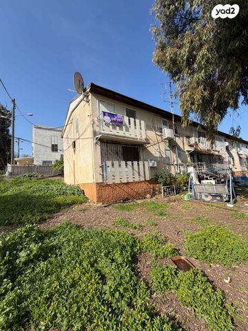 גבעת הרקפות, גבעת תל חי