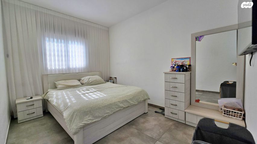 דירה, נחל דן, רמת נבון . הר כרמי, כרמיאל