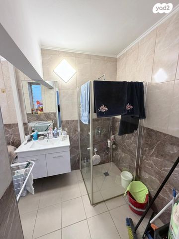 דירה, פרי מגדים, מישור הגפן, אופקים