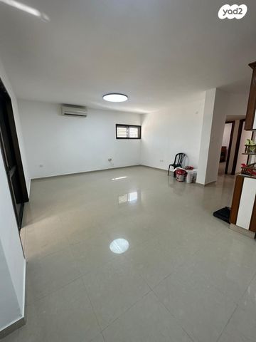 דופלקס, לסקוב, בן גוריון, חולון