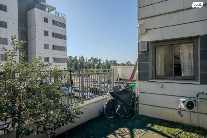 דירת גן, סביון 39, הפרחים, חריש