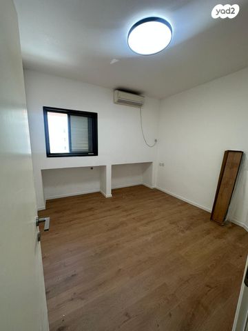 דופלקס, לסקוב, בן גוריון, חולון