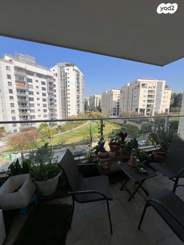 שלמה וחיה אנגל 