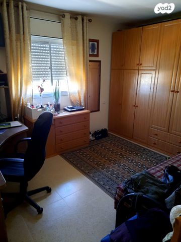 דופלקס, אדמונית 19, גני אביב, לוד