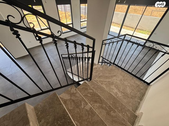 בית פרטי/ קוטג', חנה רובינא, מזכרת בתיה