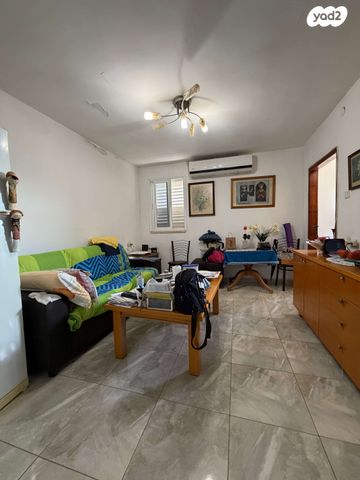 דירה, גבעת הרקפות, גבעת תל חי, קרית אתא