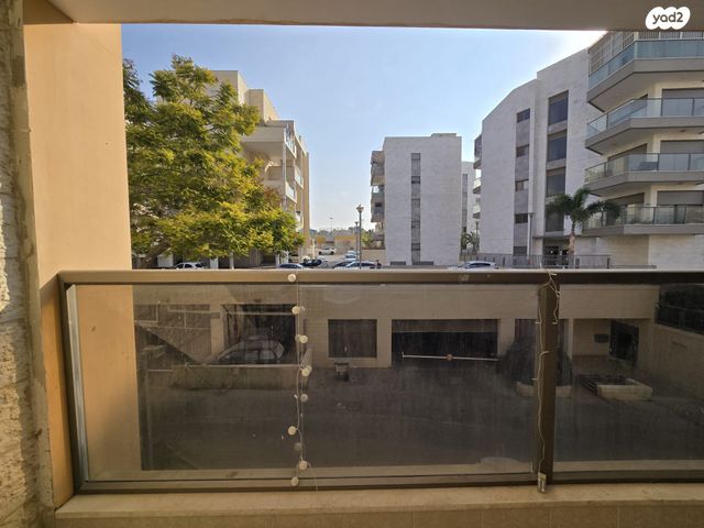 דירה, ישראל גלילי, רמות הרכס, באר שבע