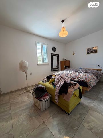 דירה, גבעת הרקפות, גבעת תל חי, קרית אתא