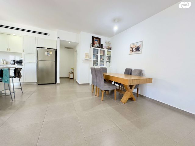 דירה, נחל דולב, נאות שקמה, שדרות