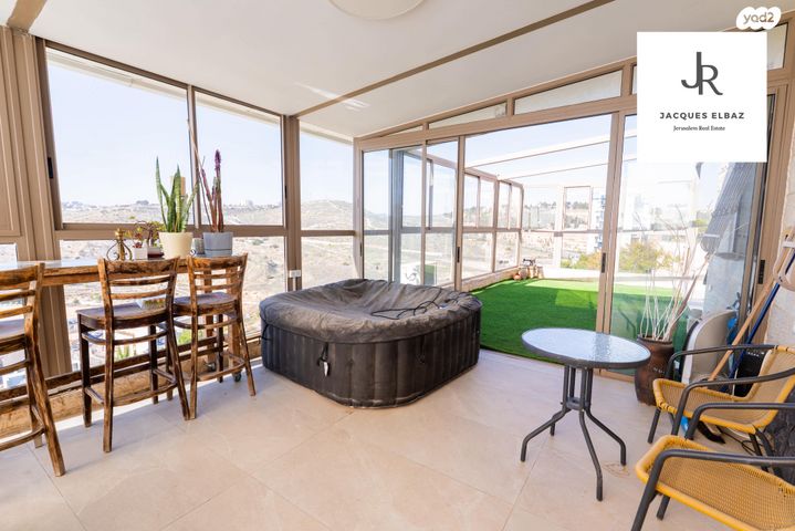 דופלקס, הרב יצחק נסים, חומת שמואל, הר חומה, ירושלים