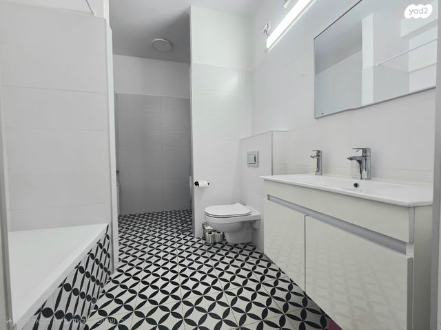 דירה, תרנ"א, רח' הנשיא צפון, חדרה