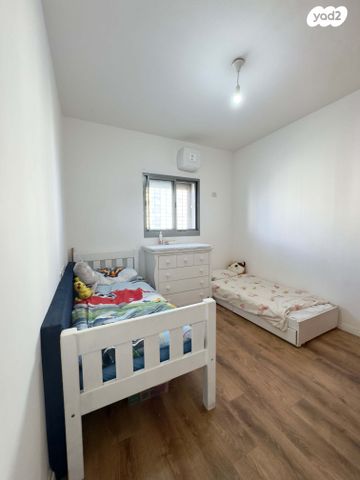 דירה, נחל דולב, נאות שקמה, שדרות