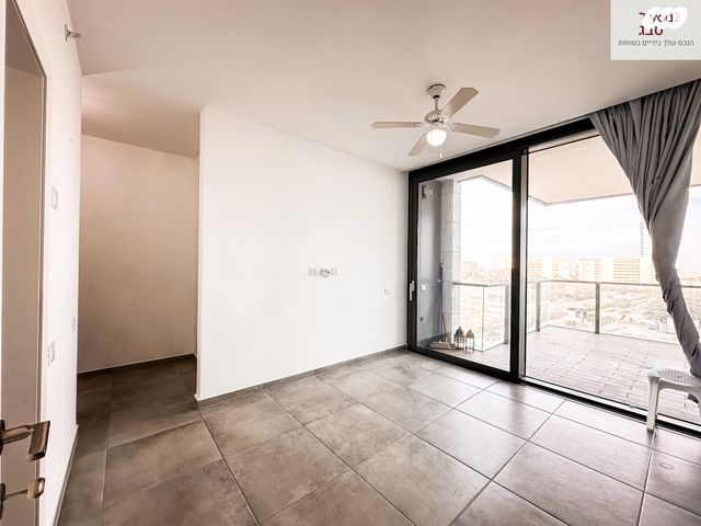 דירה, שדרות רחבעם זאבי, גבעת אולגה, חדרה