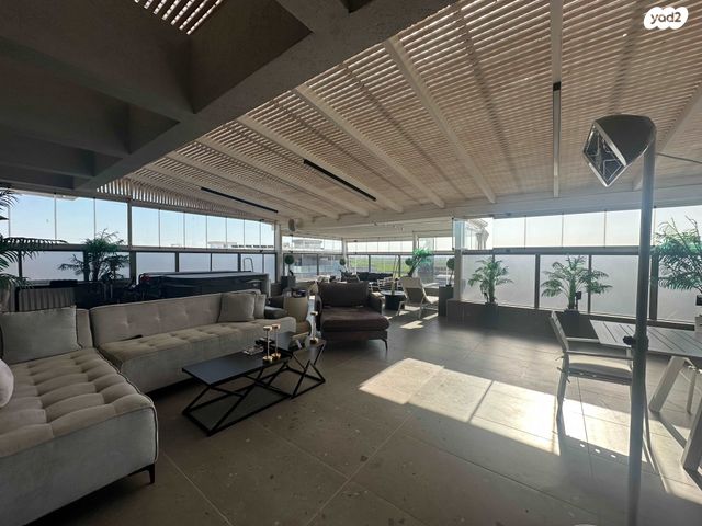 גג/ פנטהאוז, קרן היסוד, דרום עפולה, עפולה