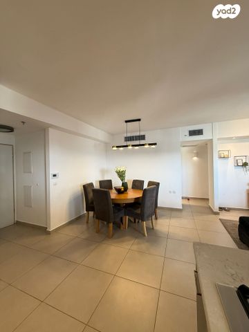 דירה, שייקה אופיר 10, ראש העין