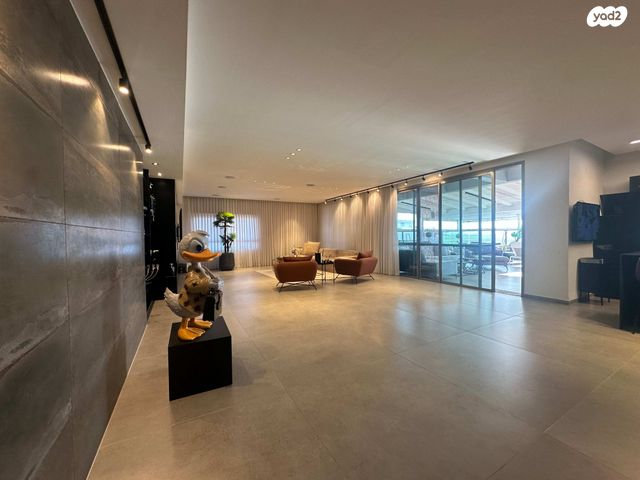 גג/ פנטהאוז, קרן היסוד, דרום עפולה, עפולה