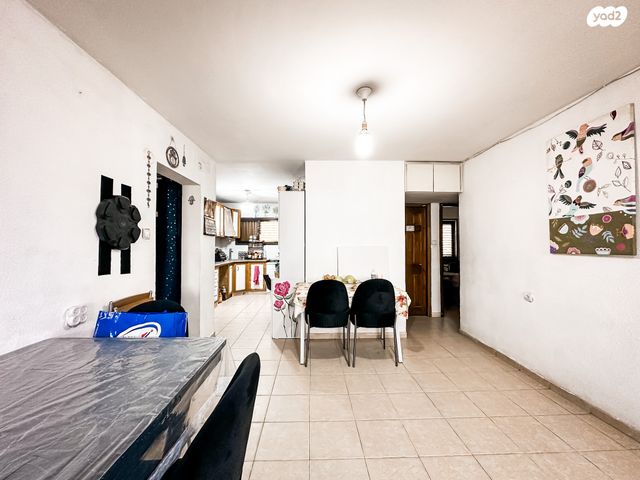 דירה, שדרות אליהו 36, שאר העיר, מזכרת בתיה