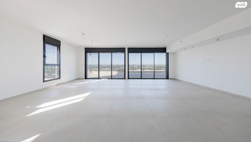 גג/ פנטהאוז, גרין פארק החדשה, הוד השרון