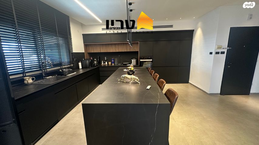 גג/ פנטהאוז, קרן היסוד, דרום עפולה, עפולה