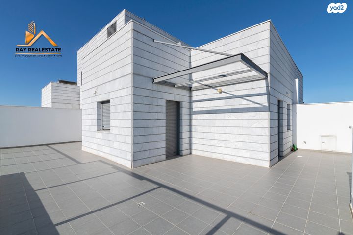 דופלקס, רחל המשוררת, נאות שמיר, יבנה