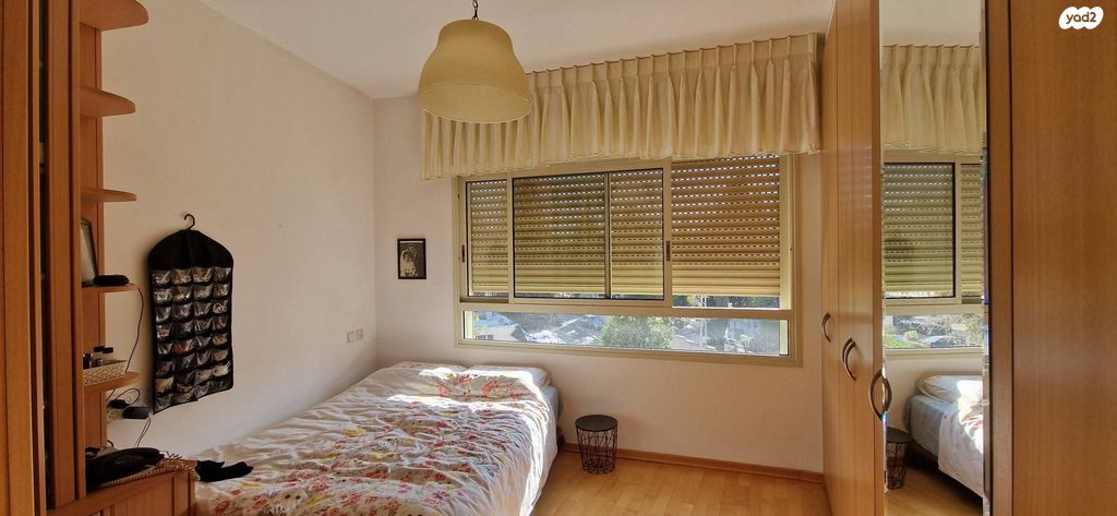 דירה, הל"ה, הל"ה, גבעתיים