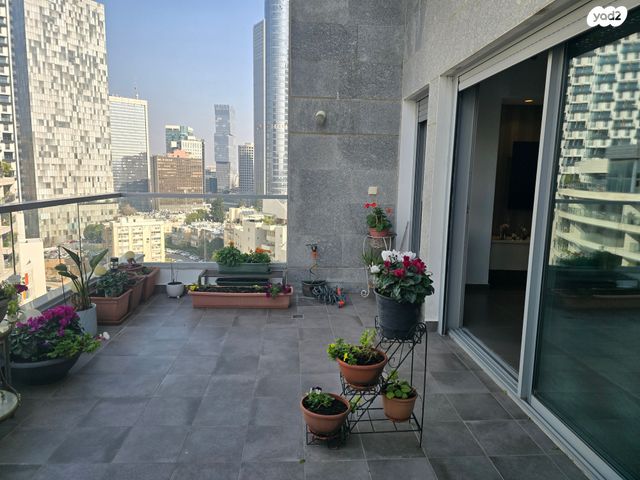 דירה, סיטי, גבעתיים