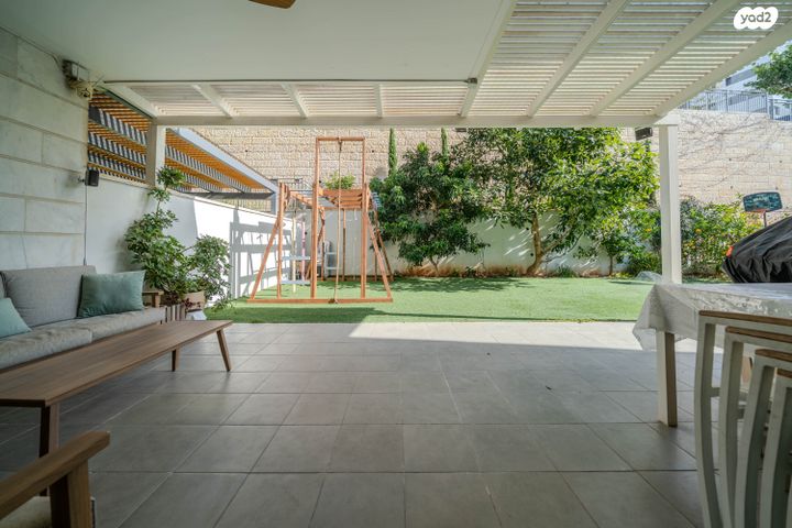 דירת גן, סביון 39, הפרחים, חריש