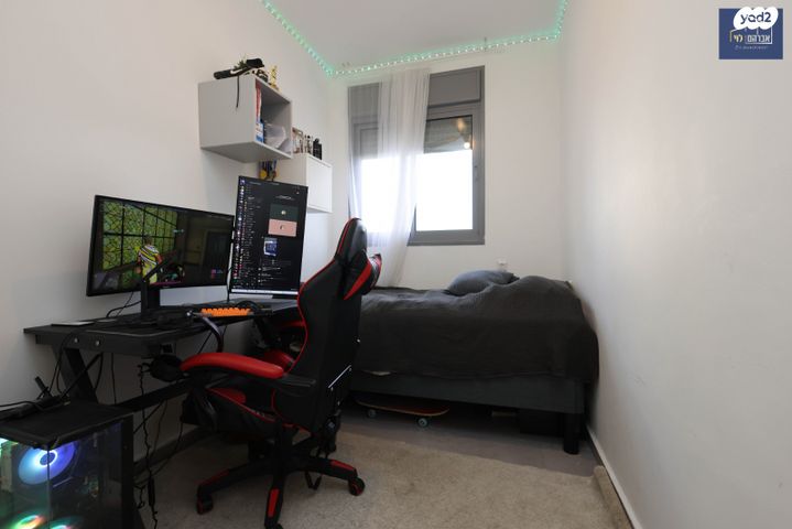 דירה, זהרה אלפסיה, פסגות אפק, ראש העין