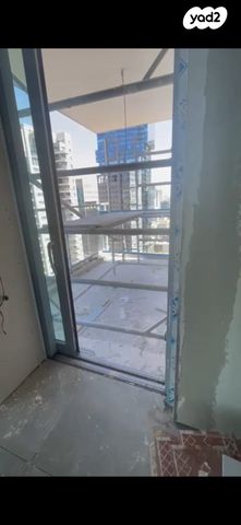 דירה, אוסוולדו ארניה 8, גני שרונה, קרית הממשלה, תל אביב יפו