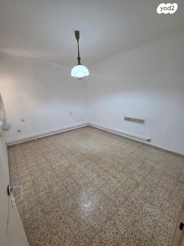 דירה, הרב קירשטיין, מרכז העיר, עפולה