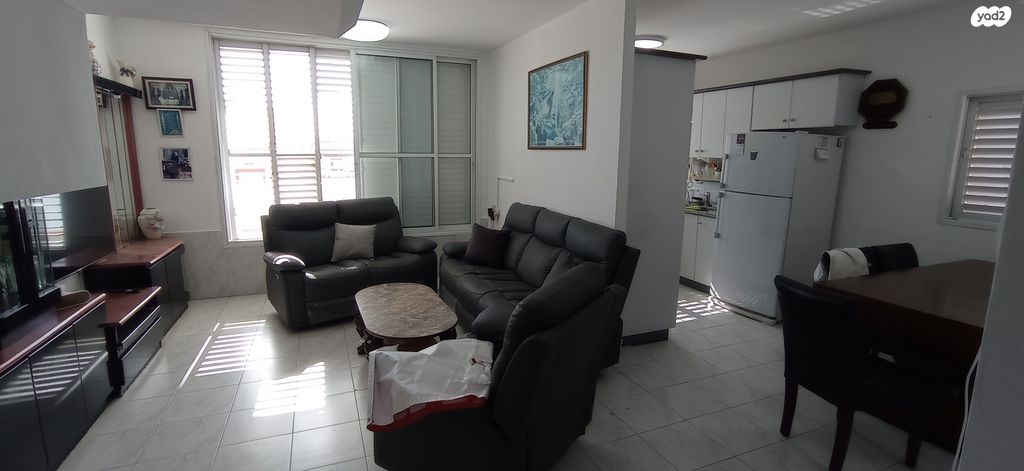 גג/ פנטהאוז, דון יוסף הנשיא, גרין ועם, חולון