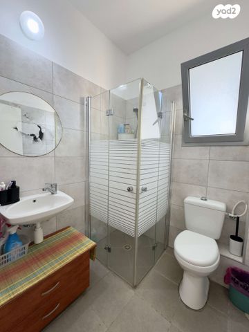 דירה, נחל דולב, נאות שקמה, שדרות