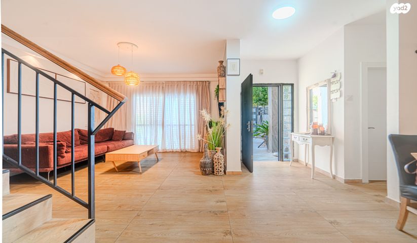 דו משפחתי, גולדה, אשקלון