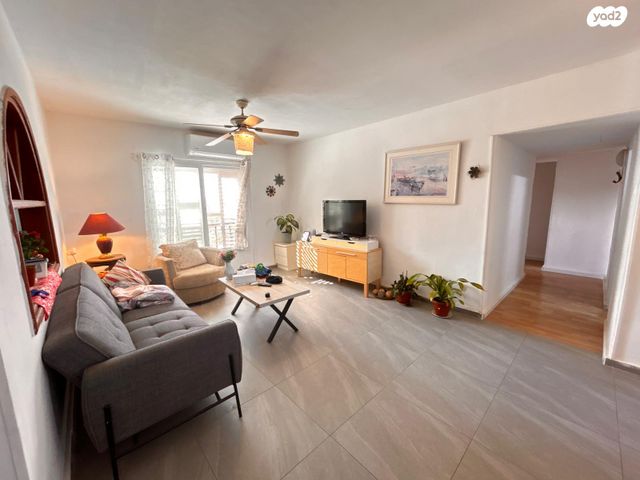 דירה, חלמיש, ערד