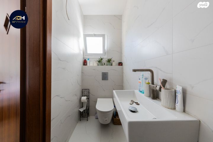 דופלקס, ה' באייר 54, נווה אפק, ראש העין