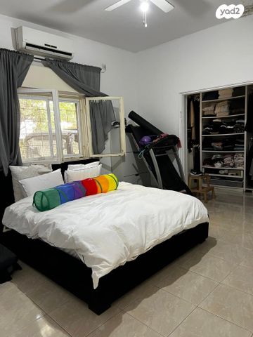 בית פרטי/ קוטג', זינגר, מרכז העיר, סביניה, הוותיקה, קרית ביאליק