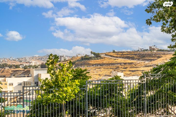 דירת גן, הרב מן ההר, חומת שמואל, הר חומה, ירושלים